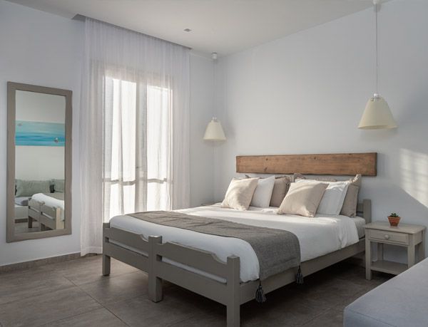 DELUXE ΤΡΙΚΛΙΝΟ ΔΩΜΑΤΙΟ